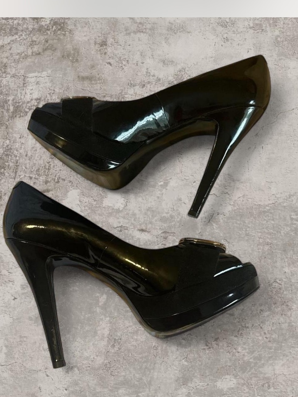 ✨ VINTAGE Y2K BCBGIRLS BLACK PATENT PLATFORM HEELS ✨
